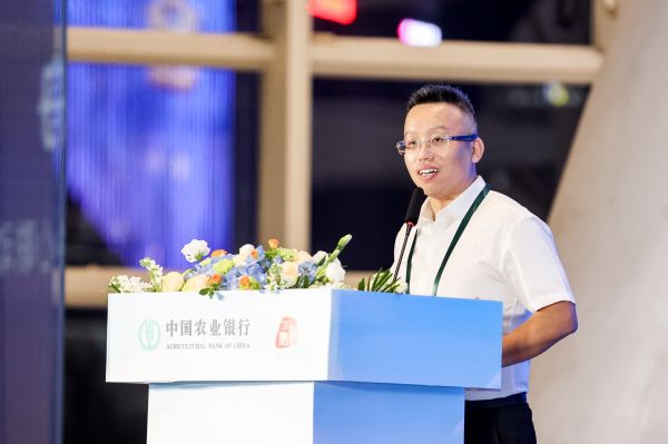 農(nóng)情億萬家 中國農(nóng)業(yè)銀行深化推進(jìn)“誠信、興商、惠民”主題消費節(jié)