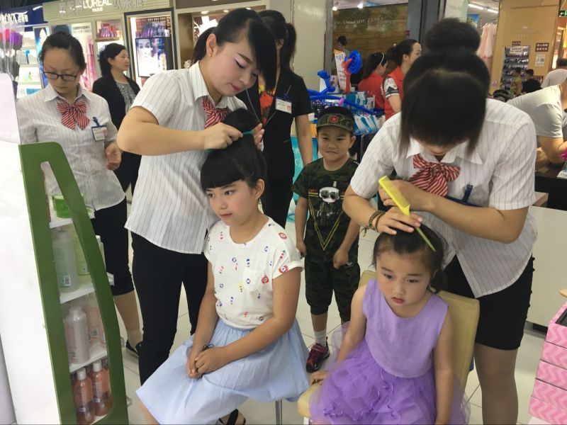 回顧精彩現(xiàn)場(chǎng) | 2016五馬新時(shí)代首屆感恩父愛(ài)時(shí)裝發(fā)布會(huì)落幕！