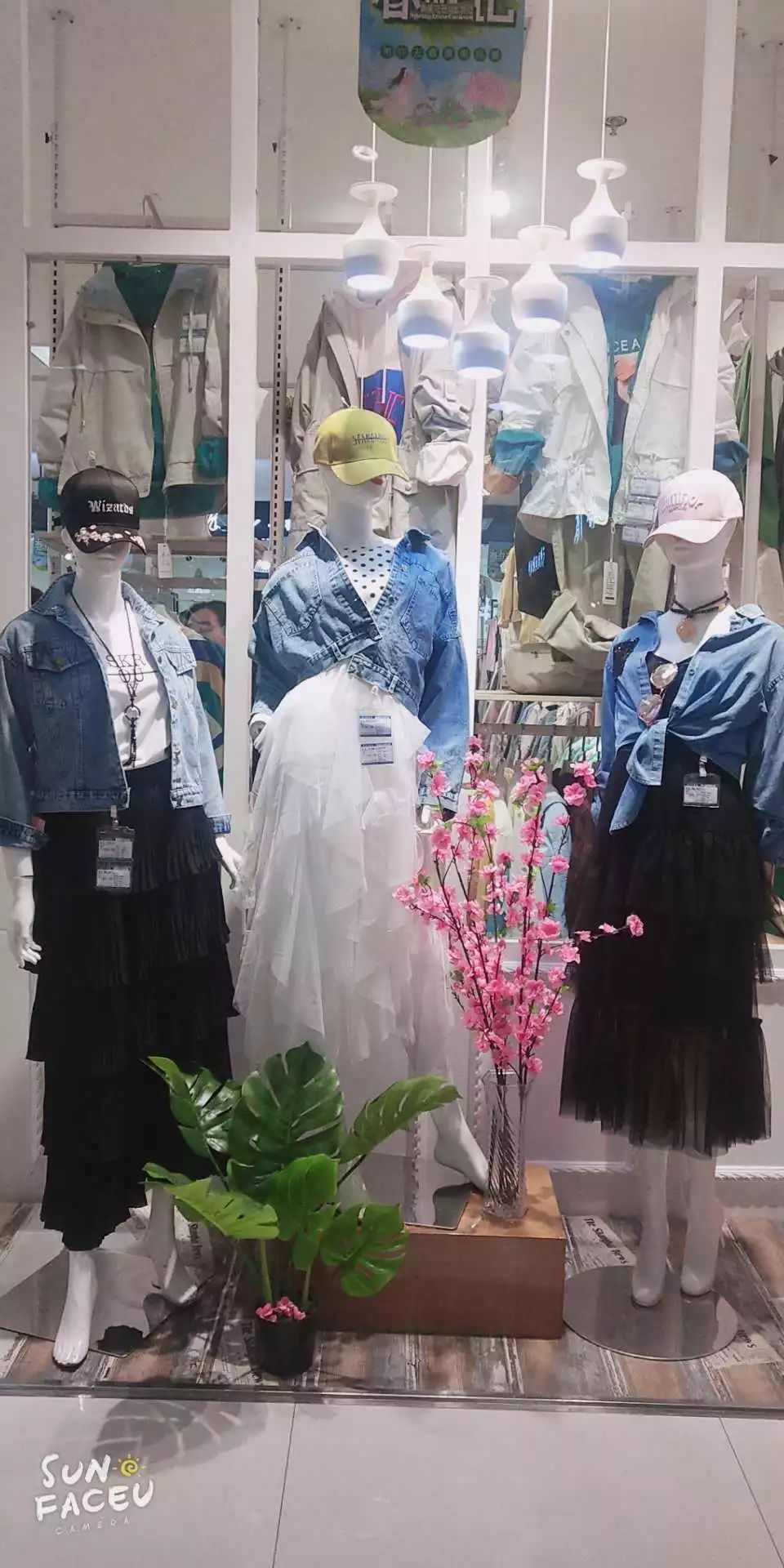 新時(shí)代商廈｜春季出游 當(dāng)然要打扮的美美噠！