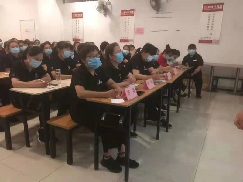 “我與顧客的感動故事”-服務理念演講比賽